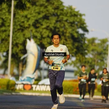 Runner Photo 5952565