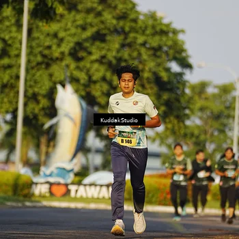 Runner Photo 5952569