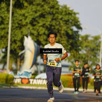 Runner Photo 5952571