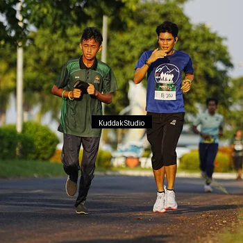 Runner Photo 5952590