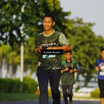 Runner Photo 5952591