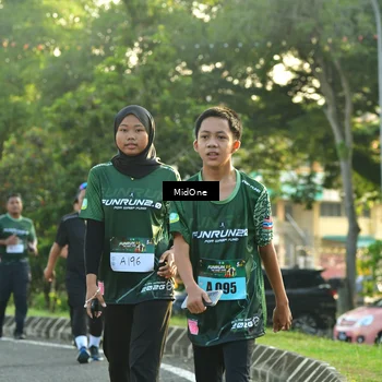 Runner Photo 5952600