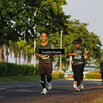 Runner Photo 5952637
