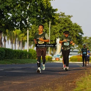 Runner Photo 5952647