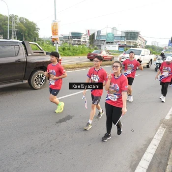 Runner Photo 5952671
