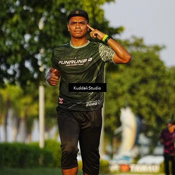 Runner Photo 5952702