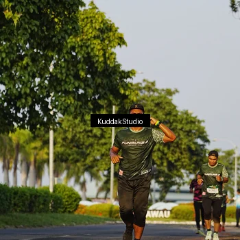 Runner Photo 5952741
