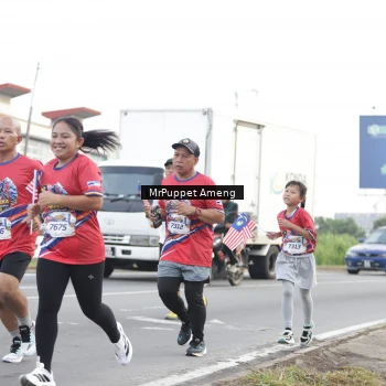 Runner Photo 5952750