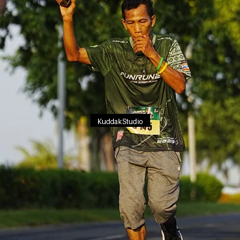Runner Photo 5952752
