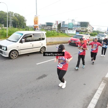 Runner Photo 5952756