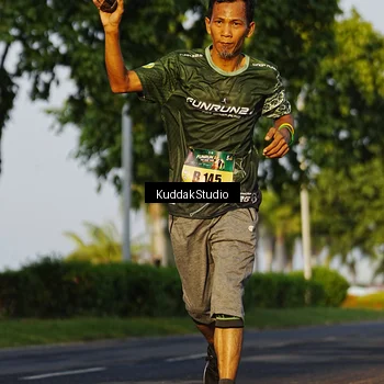 Runner Photo 5952759