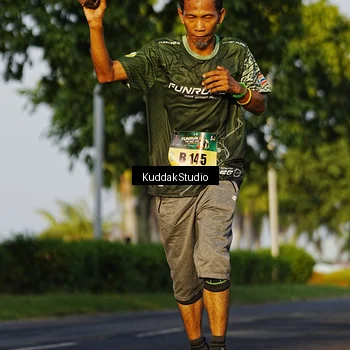 Runner Photo 5952764