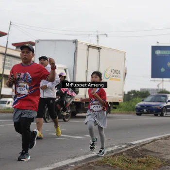 Runner Photo 5952765