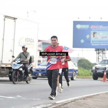 Runner Photo 5952773