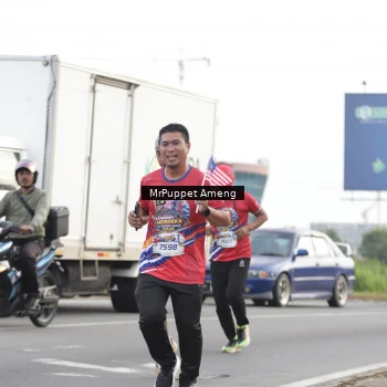 Runner Photo 5952774