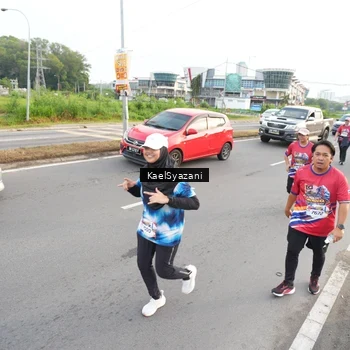 Runner Photo 5952777