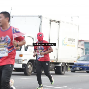 Runner Photo 5952786