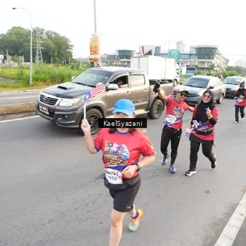 Runner Photo 5952792