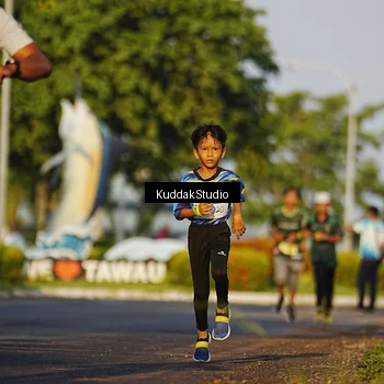 Runner Photo 5952899
