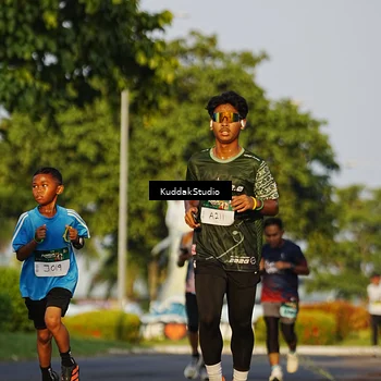 Runner Photo 5953054