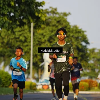 Runner Photo 5953058