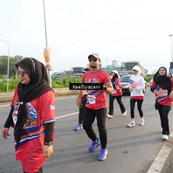 Runner Photo 5953142
