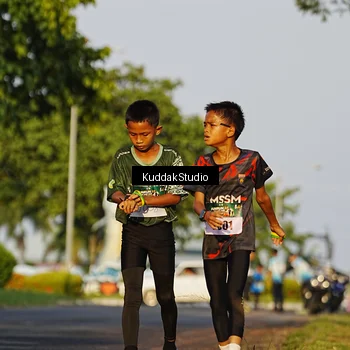 Runner Photo 5953147
