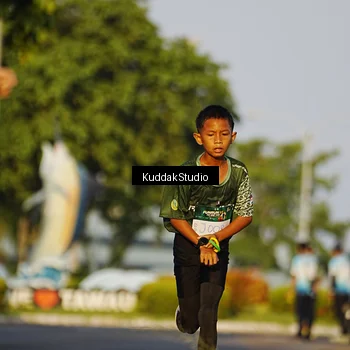 Runner Photo 5953149