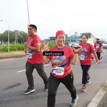 Runner Photo 5953170