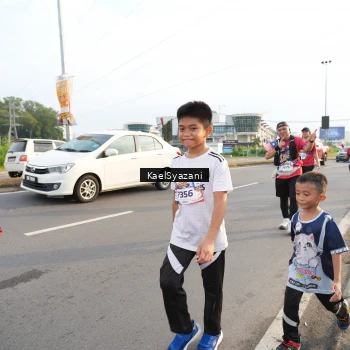 Runner Photo 5953189