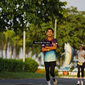Runner Photo 5953273