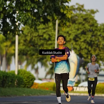 Runner Photo 5953294