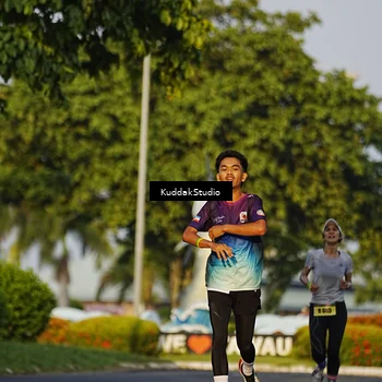 Runner Photo 5953306