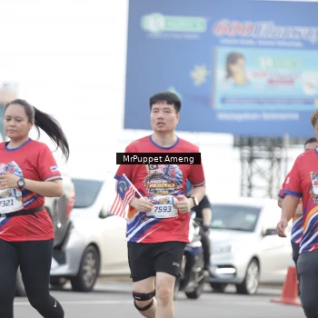 Runner Photo 5953335