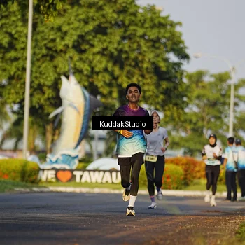 Runner Photo 5953344