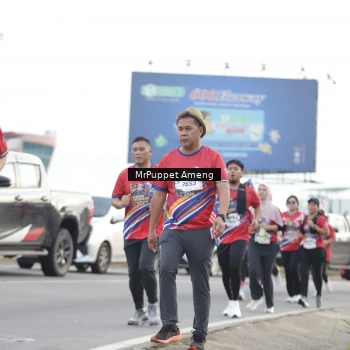 Runner Photo 5953354