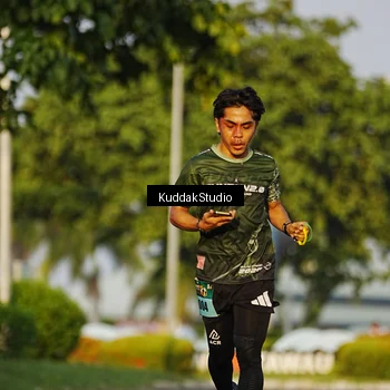 Runner Photo 5953374