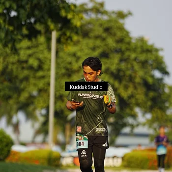 Runner Photo 5953391