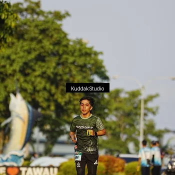 Runner Photo 5953405