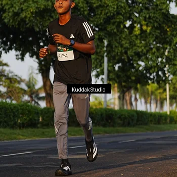 Runner Photo 5953422