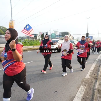 Runner Photo 5953425