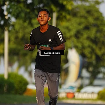 Runner Photo 5953449