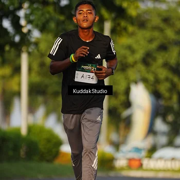 Runner Photo 5953455