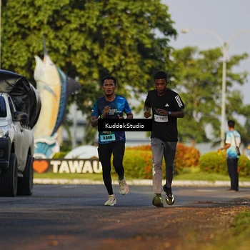 Runner Photo 5953487