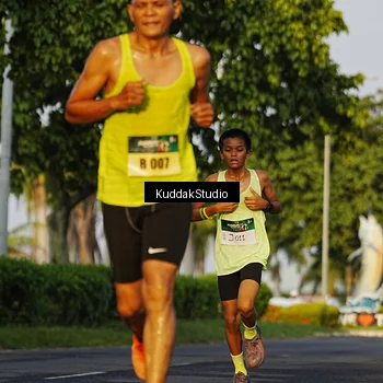 Runner Photo 5953536