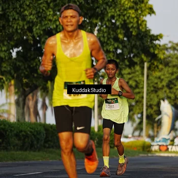 Runner Photo 5953545