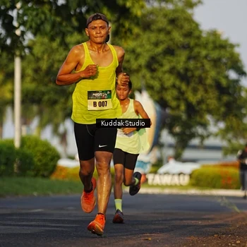 Runner Photo 5953561