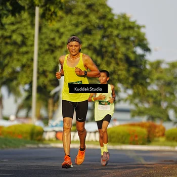 Runner Photo 5953564