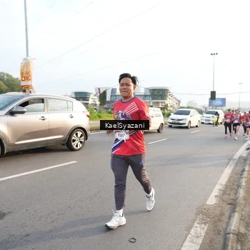 Runner Photo 5953613