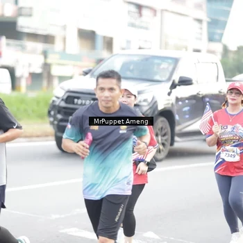 Runner Photo 5953669